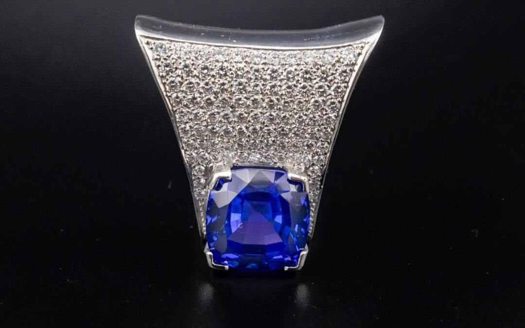 Tanzanite Diamond Pendant – 16 Carat Gem in Platinum with 5 Carats of Diamonds